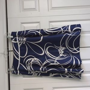 Navy/White Print Silk Skirt (SKIRT, Ann Taylor, 6)